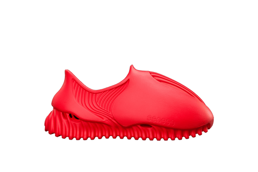 GENEGG Foam Runner Whale Ruby Red - Lo10M